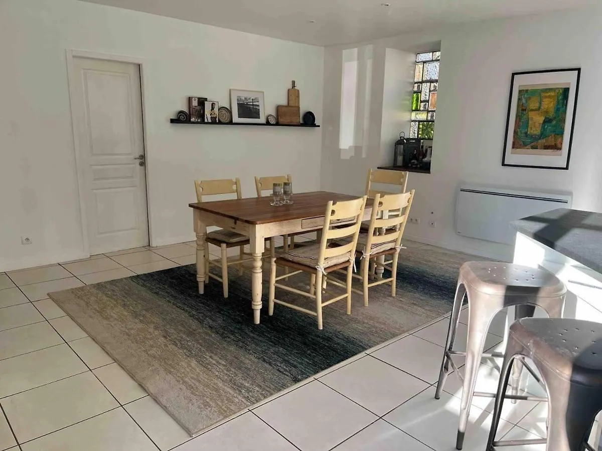 Holiday home Maubourguet Villa - Sleeps 10 - Pool & Games